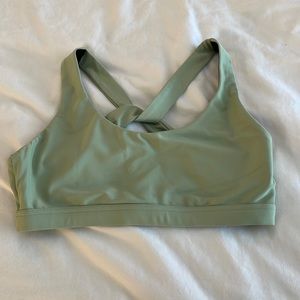 Crisscross Sports Bra Spring Green Color Size S